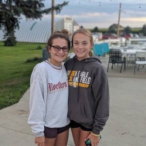 Meet your Posher, Ella